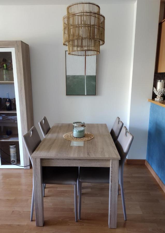 Encantador Apartamento Familiar 4 Px Con Terraza, Parking Y Wi-Fi En Llança Kültér fotó